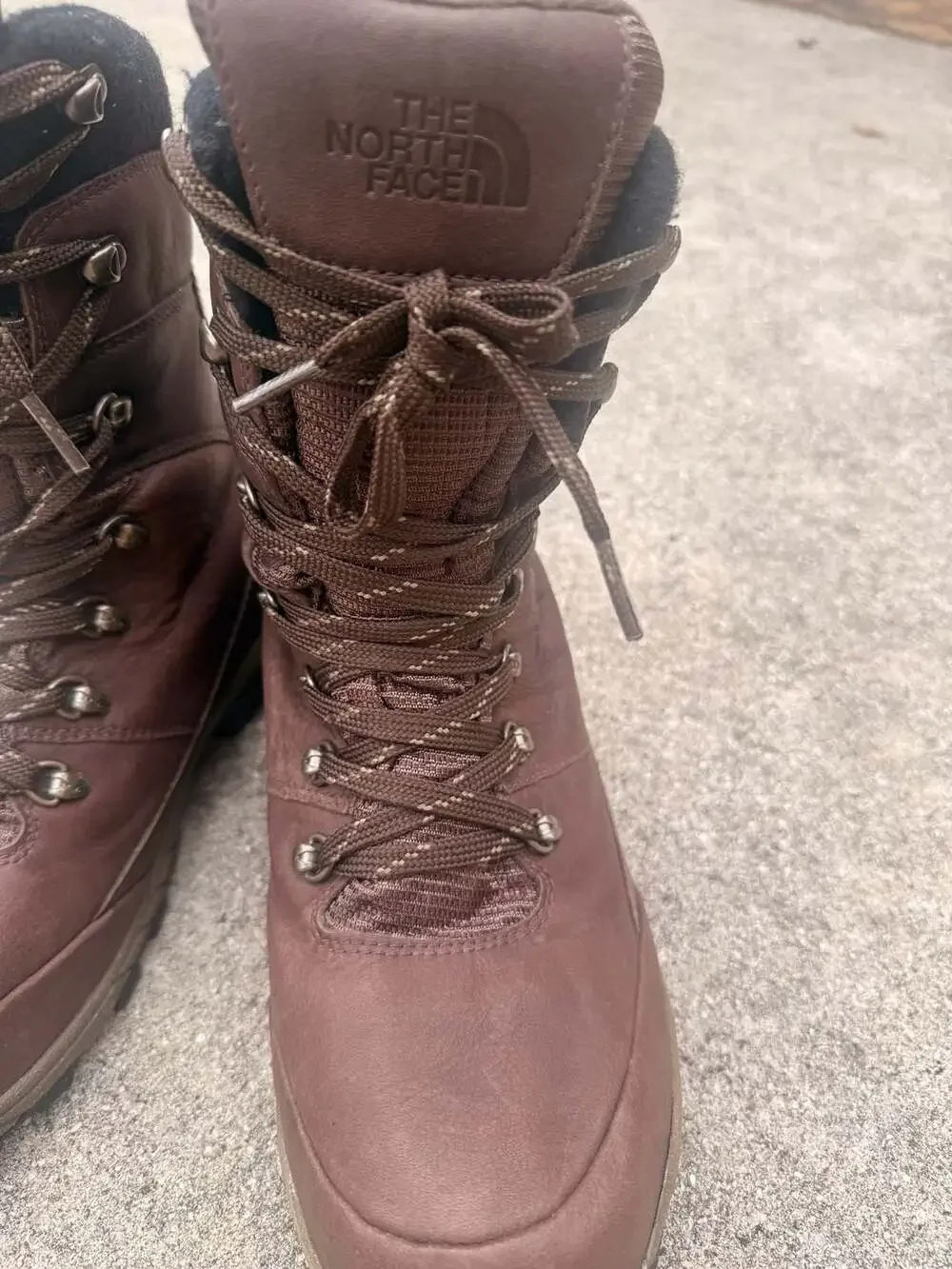 The North Face Chilkat Leather Insulated Waterproof Winter Boots